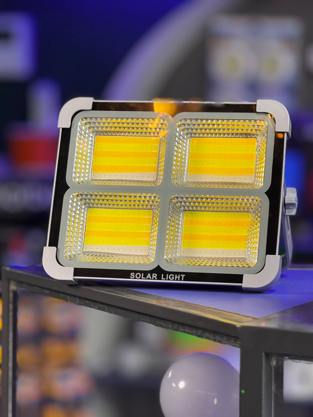 چراغ خورشیدی مدل SOLAR LED LIGHT ظرفیت ۳۰۰ وات با درجه حفاظت IP66